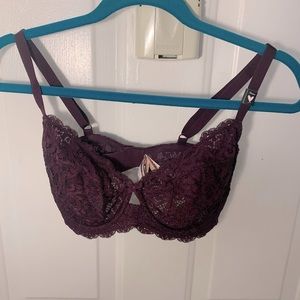 Victoria’s Secret Bra 34F (3D) Underwire Unpadded Lace Red Wine